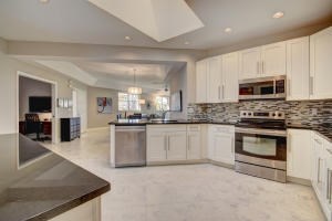 12550 Crystal Pointe A