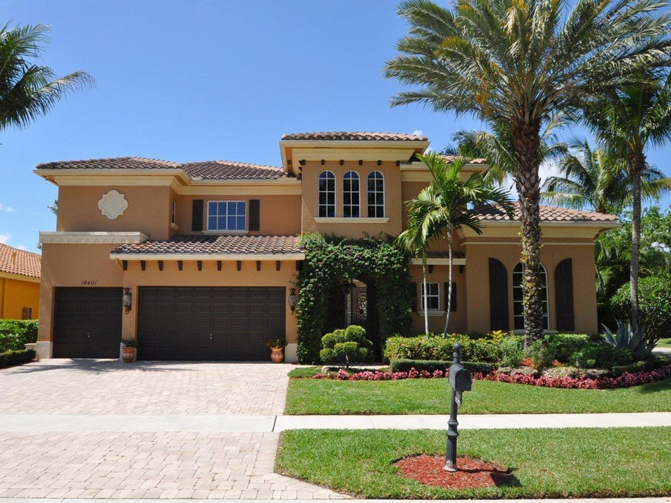 16401 E Via Venetia
